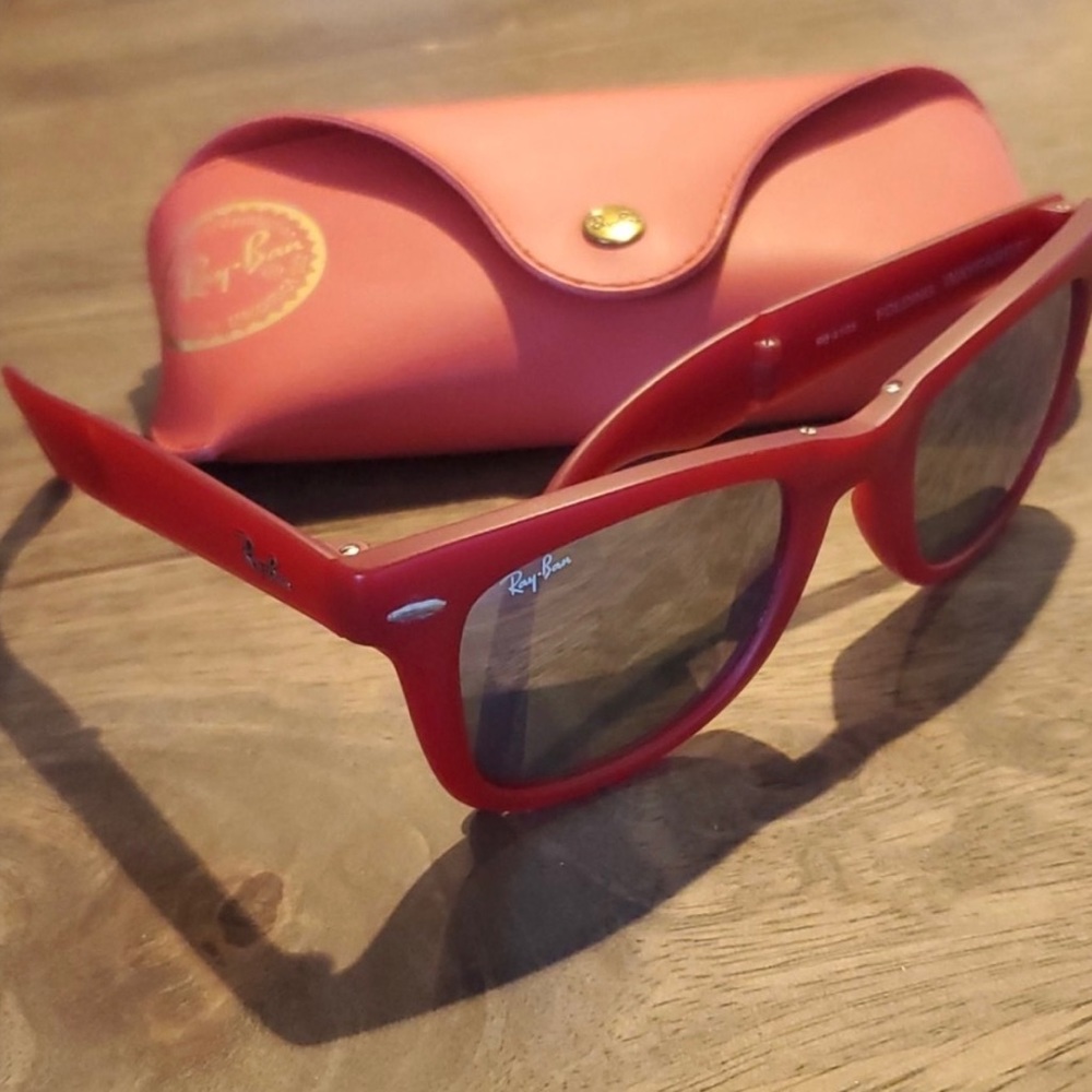RayBan - RB4105 Red Coloway